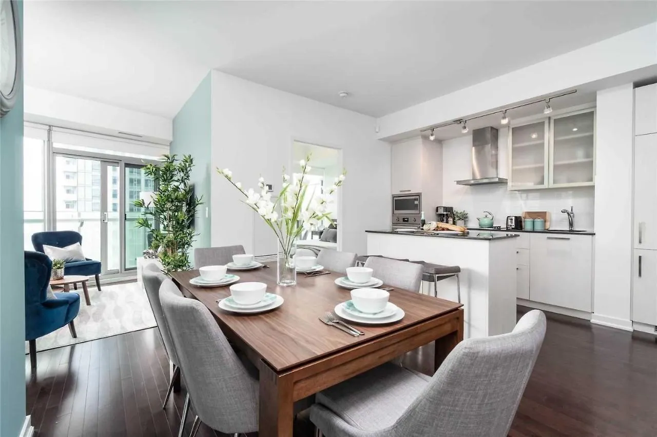 Comfort Opulence Suites Superior 3 Bedroom Suite 48Th Floor With Lake View Toronto